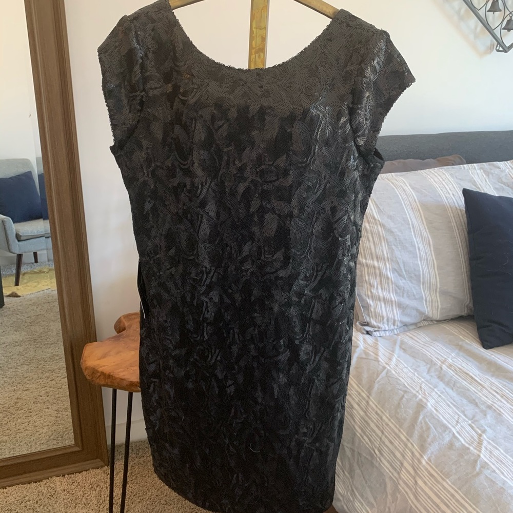 Black sequined The Limited dress in 10p
